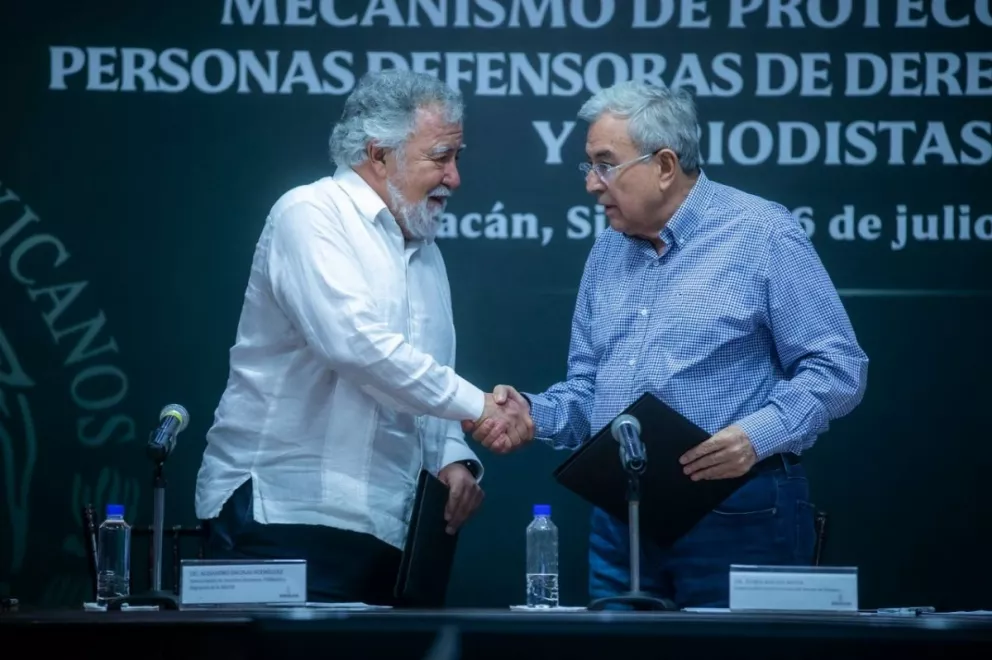 Rocha firma convenio para protección de Periodistas y Defensores de Derechos Humanos con Gobierno Federal