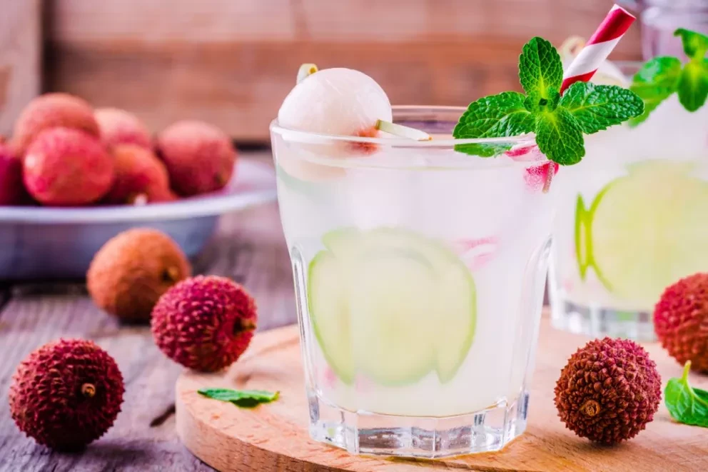 Sabrosa y refrescante agua de Litchi