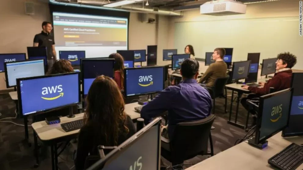Amazon lanza cursos gratuitos en línea