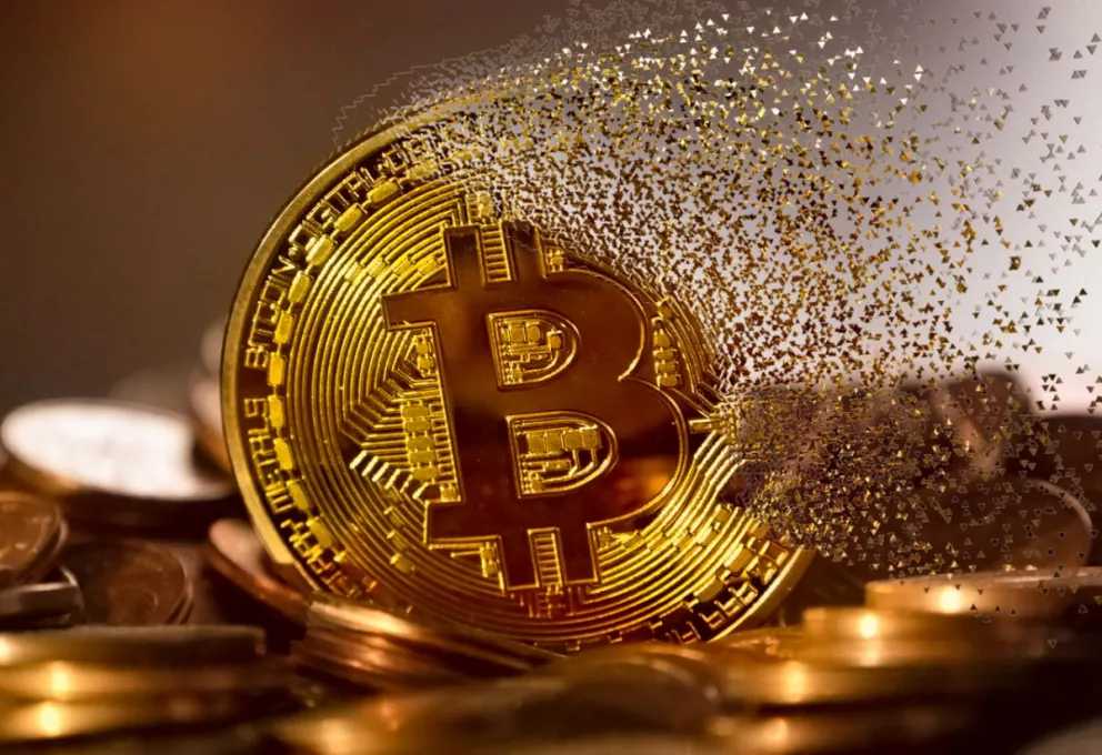 ¿Qué es Bitcoin y cómo funciona?