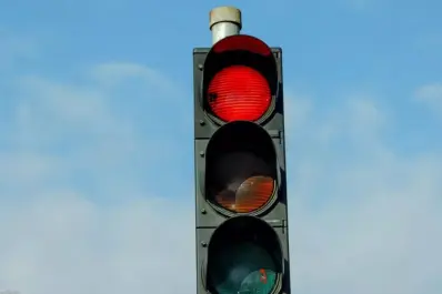 ¿Cuánto cuesta una infracción por pasarme un semáforo en rojo en Culiacán?.