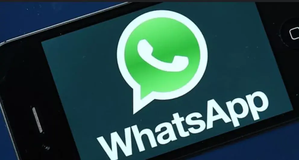 WhatsApp prepara un chat en el que puedes enviarte contenido a ti mismo
