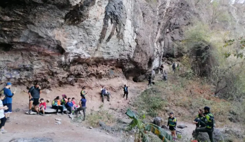 Senderismo en el cerro las 7 gotas