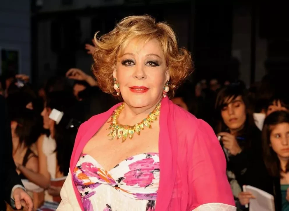 Silvia Pinal.