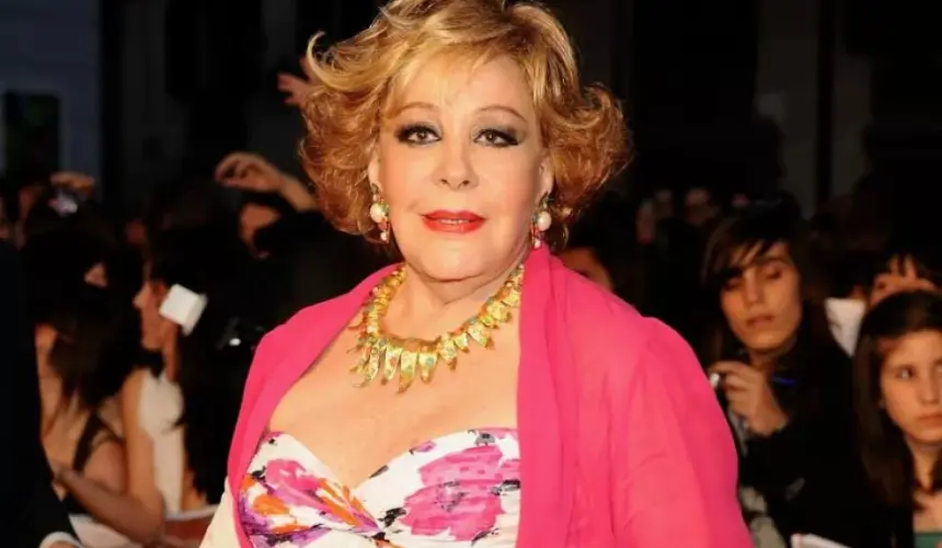 Silvia Pinal.