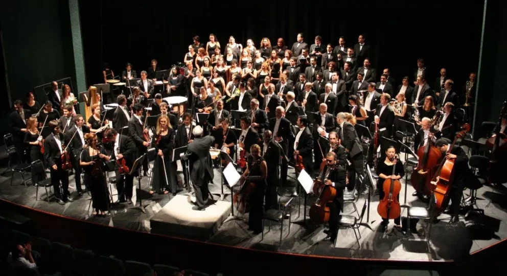 La Orquesta Sinfónica Sinaloa de las Artes (OSSLA)