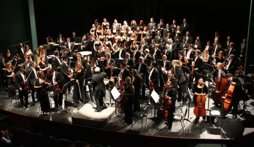 La Orquesta Sinfónica Sinaloa de las Artes (OSSLA)