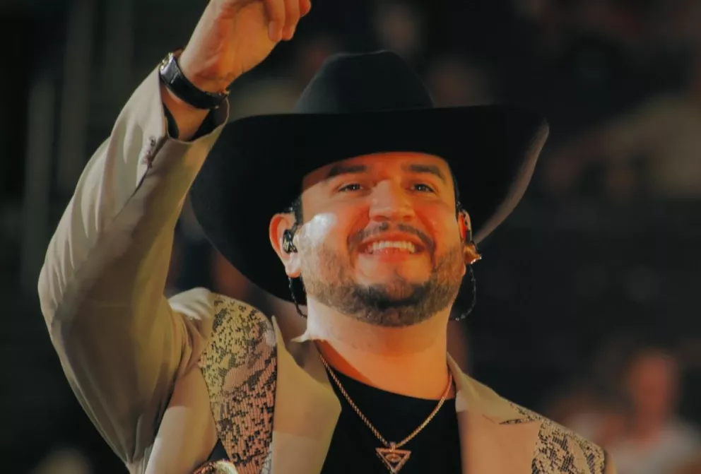A qué hora iniciará a cantar Edén Muñoz en el Grito de Independencia de Culiacán.