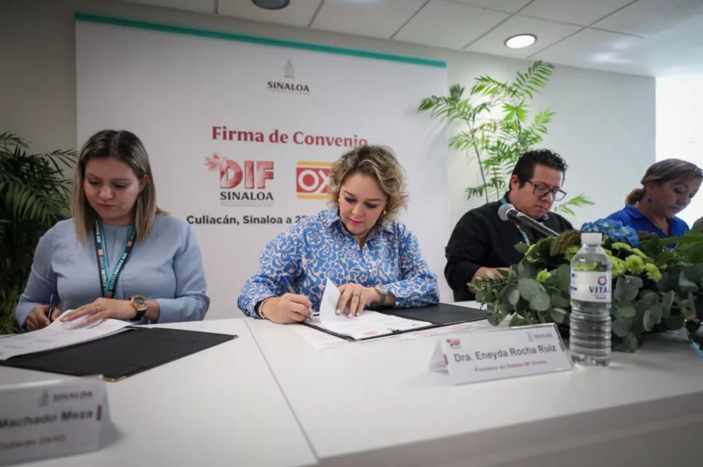 Se unen DIF Sinaloa y OXXO en convenio para Beneficencia social