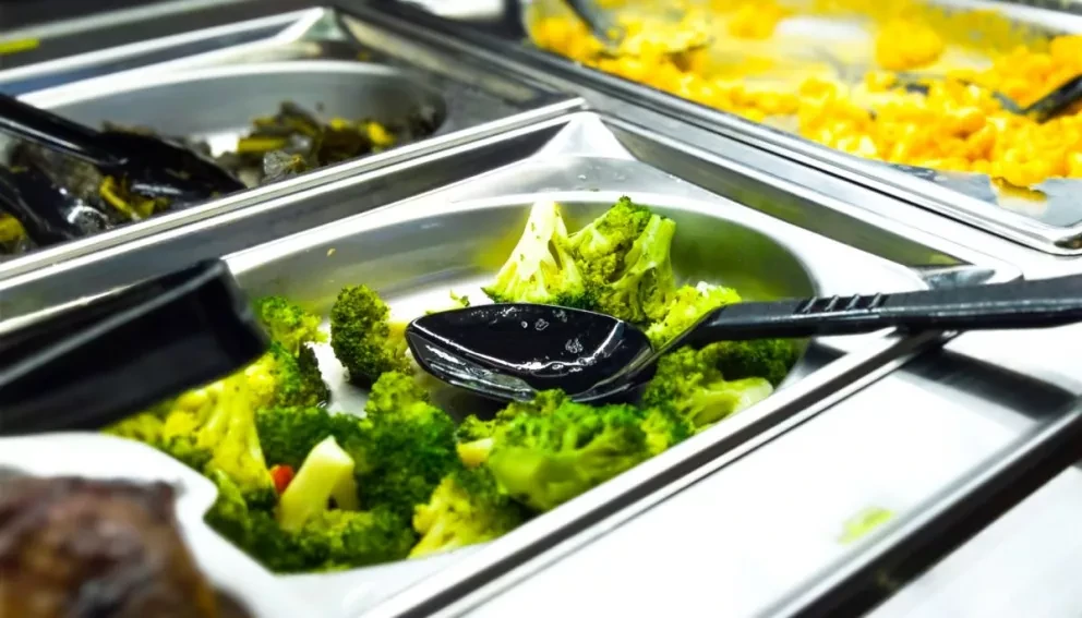 ONUAA. Alarmante la cifra mundial de personas sin una dieta saludable. Obi - @pixel6propix