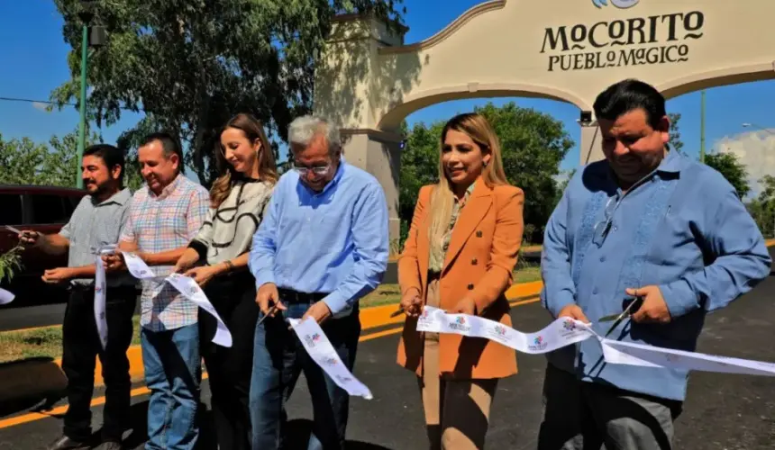 Rubén Rocha se va de Badiraguato y llega a Mocorito para inaugurar el nuevo acceso al Pueblo Mágico 