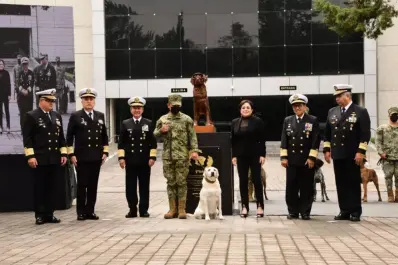 FOTOS: Marina rinde homenaje a Frida al develar su escultura por su destacada trayectoria