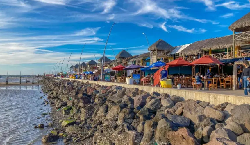 La bahía es un paraíso sinaloense, donde se garantiza disfrutar de inolvidables momentos