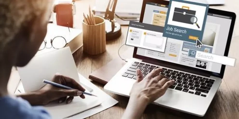 Hacia un nuevo mundo de inteligencia artificial en la búsqueda de empleo
