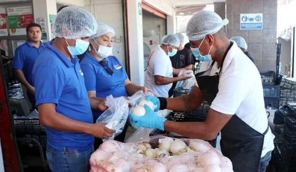 Ayuntamiento suma esfuerzos con Banco de Alimentos en apoyo a familias culiacanenses