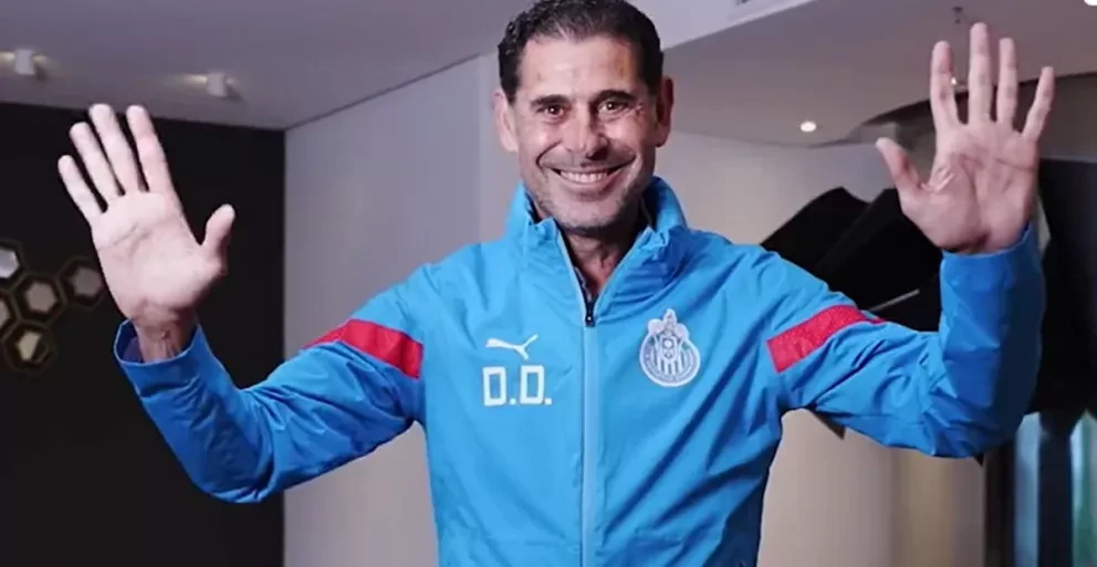 Fernando Hierro, jugador histórico del Real Madrid viene como director deportivo a Chivas.