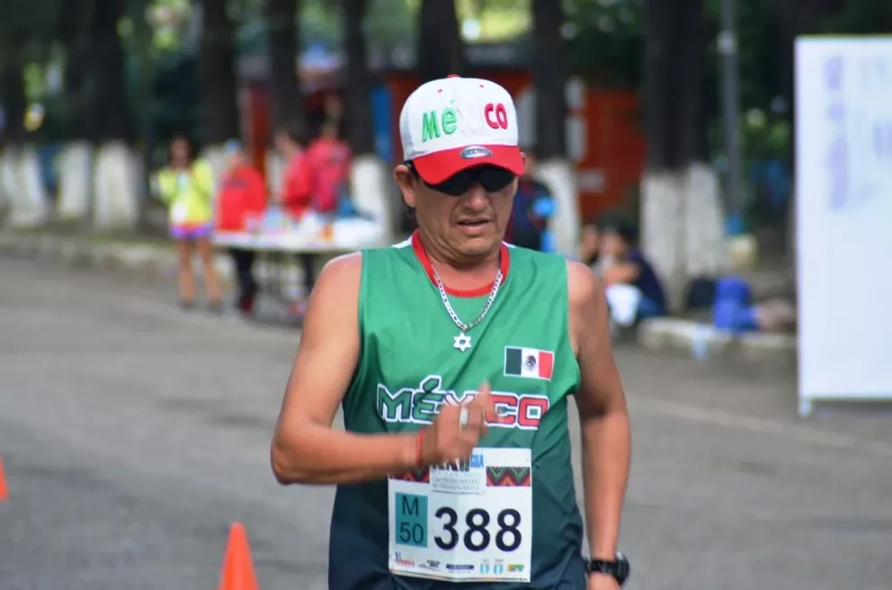 Con paso firme, “Arce” gana medallas y mucho afecto
