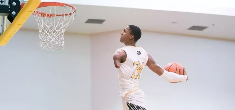 Una historia de superación; Hansel Emmanuel el basquetbolista al que le falta un brazo.