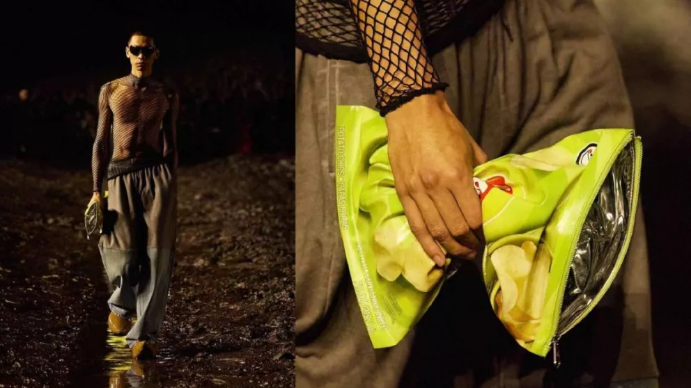 La bolsa fue presentada durante el último desfile de la marca francesa, catalogado como el “Mud Show”.