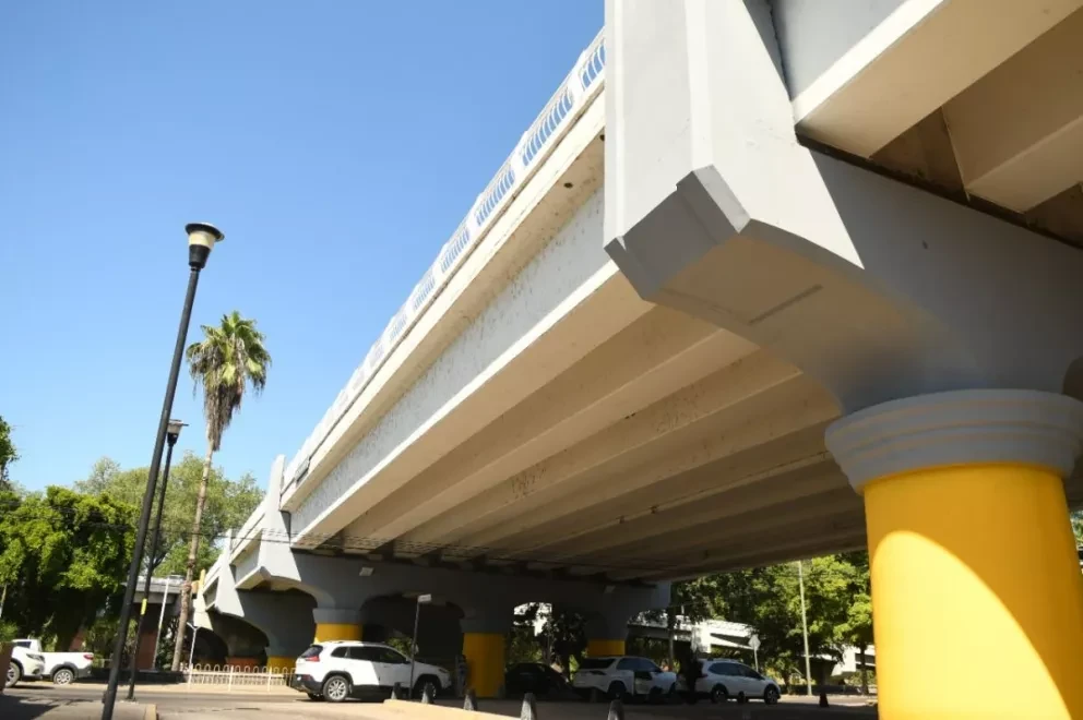 Embellecen los puentes de Culiacán, Sinaloa