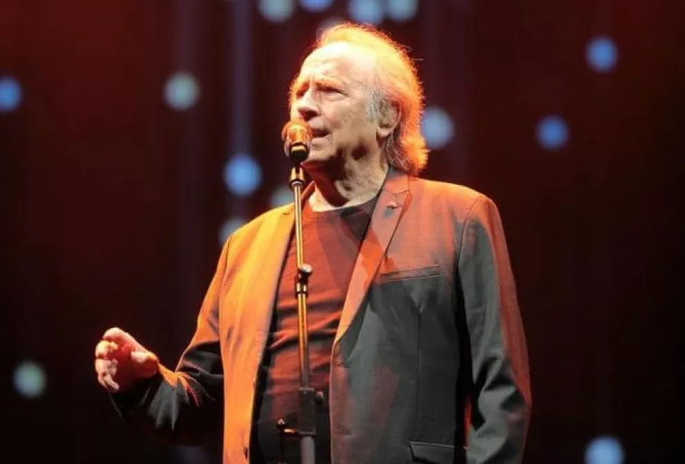 En fotos, el gran concierto de Joan Manuel Serrat en el Zócalo de la CDMX.