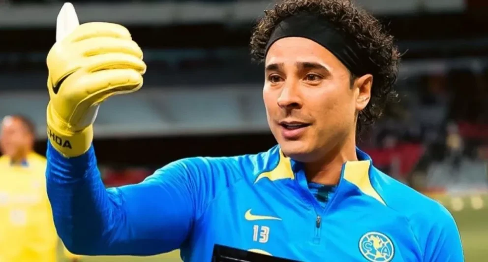 Guillermo Ochoa no inició como portero en el Club América. Foto. Facebook/GuillermoOchoa.
