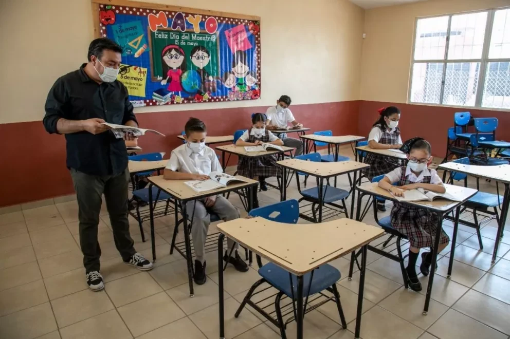 Recortan vacaciones de fin de año a docentes, regresan a aulas el 2 de enero de 2023
