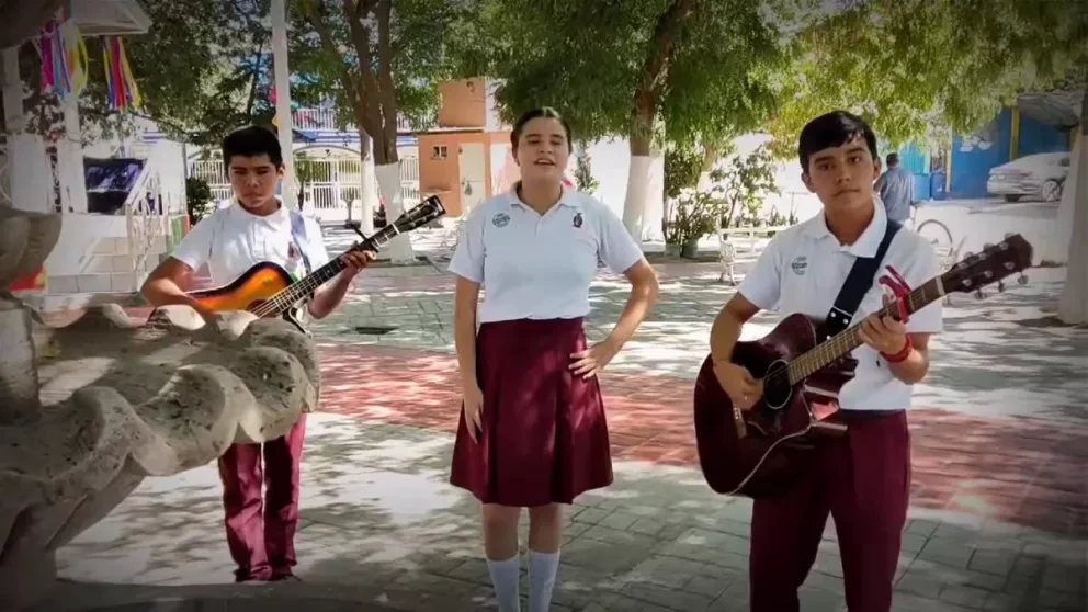 Estudiantes de Costa Rica interpretan La Llorona en conmemoración del Día de Muertos