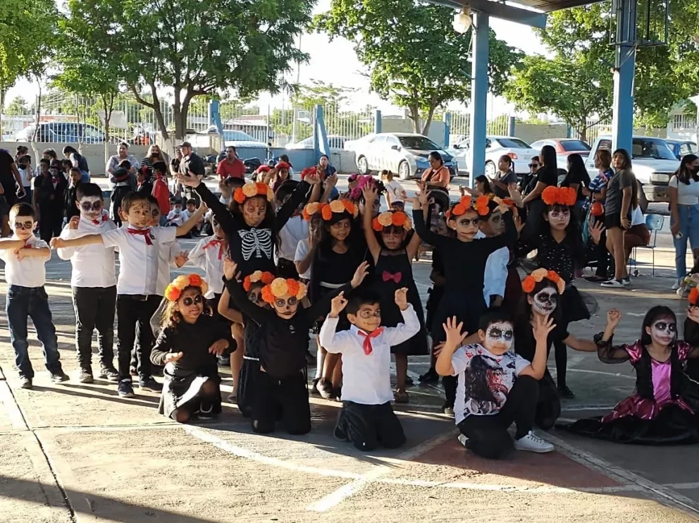 El Día de Muertos es una de las celebraciones mexicana en la que se honra a los seres queridos que ya partieron de este mundo y que se remonta a la época prehispánica. Fotos: Juan Madrigal