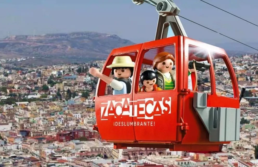 Playmobil es una línea alemana de juguetes, de plástico de 7.5 cm de alto que se conforma de partes móviles como sus cabezas, brazos y piernas. Próximamente Zacatecas abrirá un museo de PlaymoHistoria.