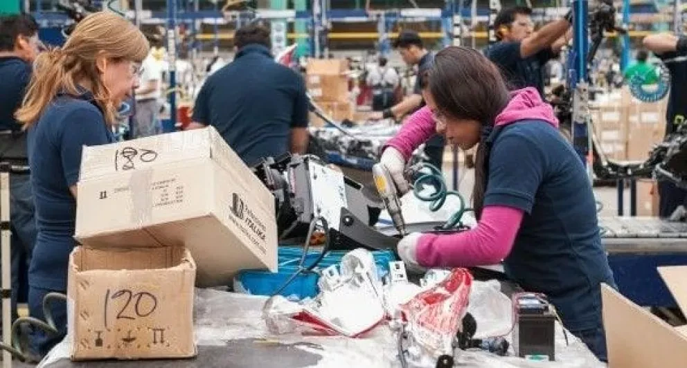 Octubre alcanza nivel histórico en creación de empleos