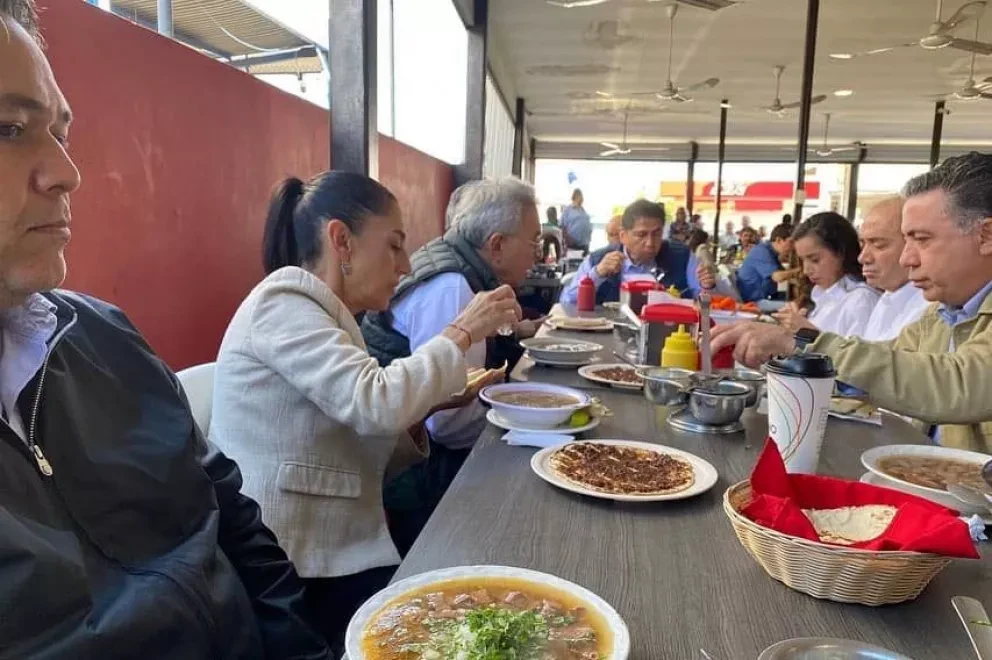 Taquería La Única, el lugar donde Claudia Sheinbaum saboreó unos ricos tacos de cabeza, los típicos de Culiacán.