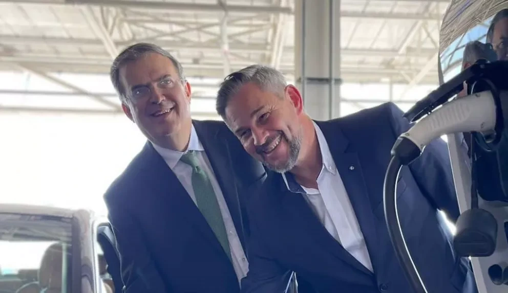 Marcelo Ebrard menciona que hay posibilidad de una planta de autos eléctricos de BMW en San Luis Potosí.