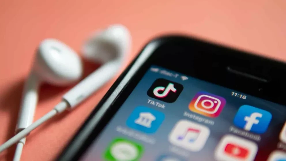 Qué es h en Tiktok, te decimos el contexto y significado de esta frase viral
