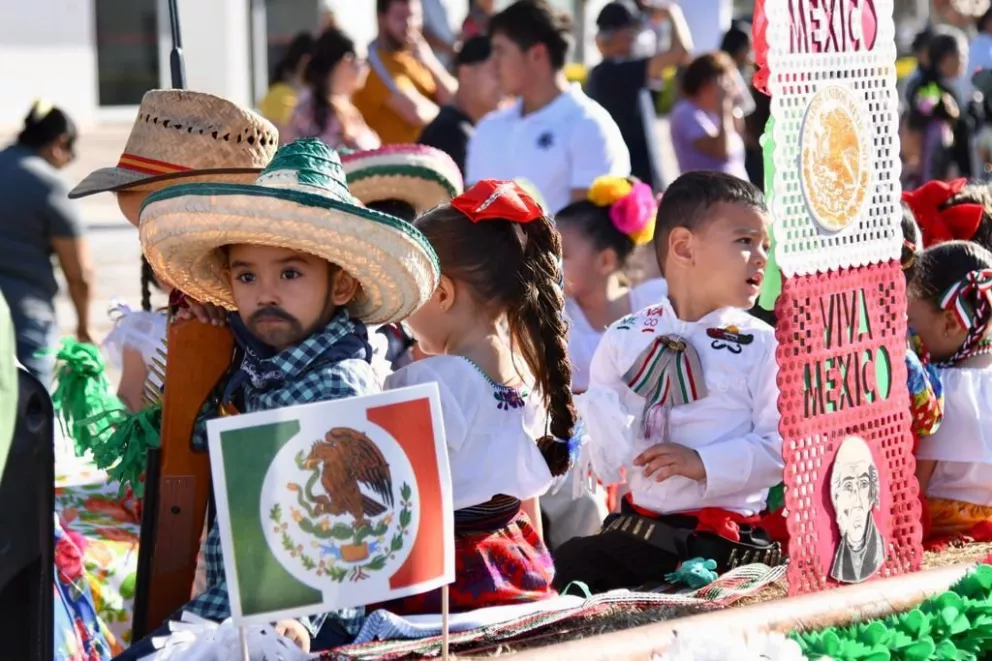 Acude este domingo con tu familia al desfile del 20 de Noviembre en Culiacán, Sinaloa.
