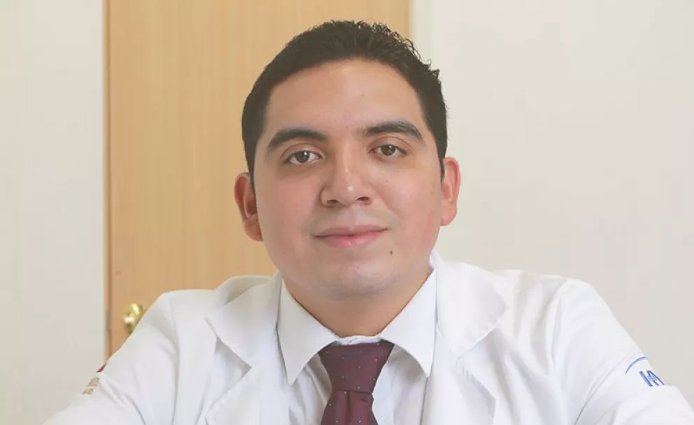 ¿Quién es el Dr. Orlando Lemus, el dermatólogo más recomendado de Culiacán?