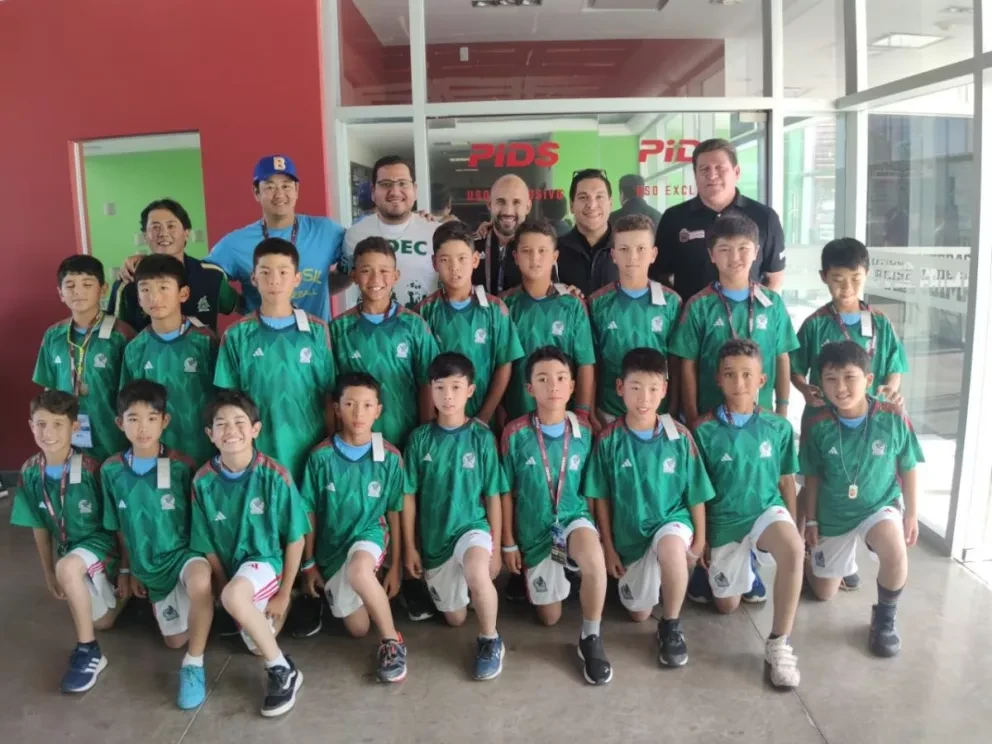 Disfrutan en familia selecciones del U10, con Jornada Deportiva del IMDEC