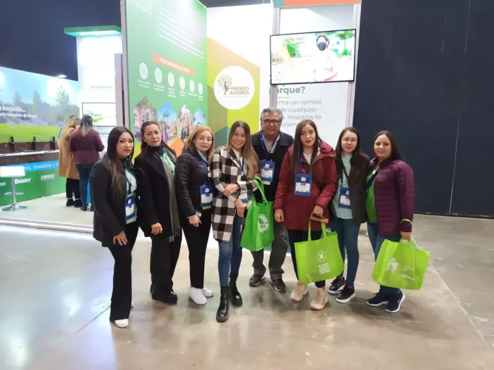 Parques Alegres imparte taller en evento Insectus