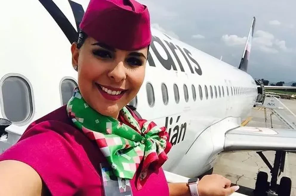¿Cuánto gana una azafata en México?
