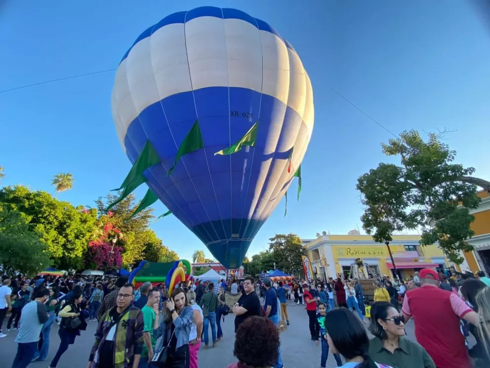 Chulada de imágenes, así fue la 1er. Fiesta de Los Globos en el pueblo mágico de Mocorito