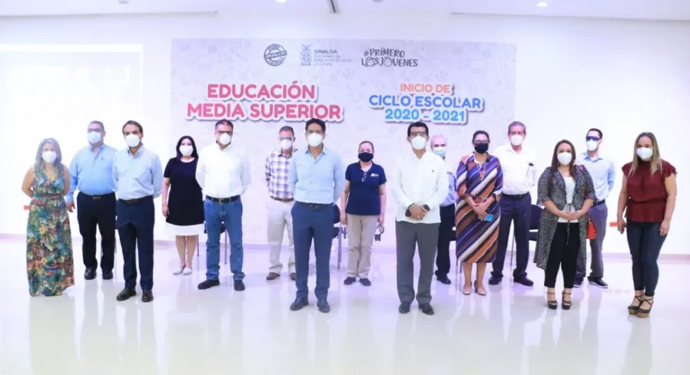 150 mil 414 Estudiantes de bachillerato inician ciclo escolar