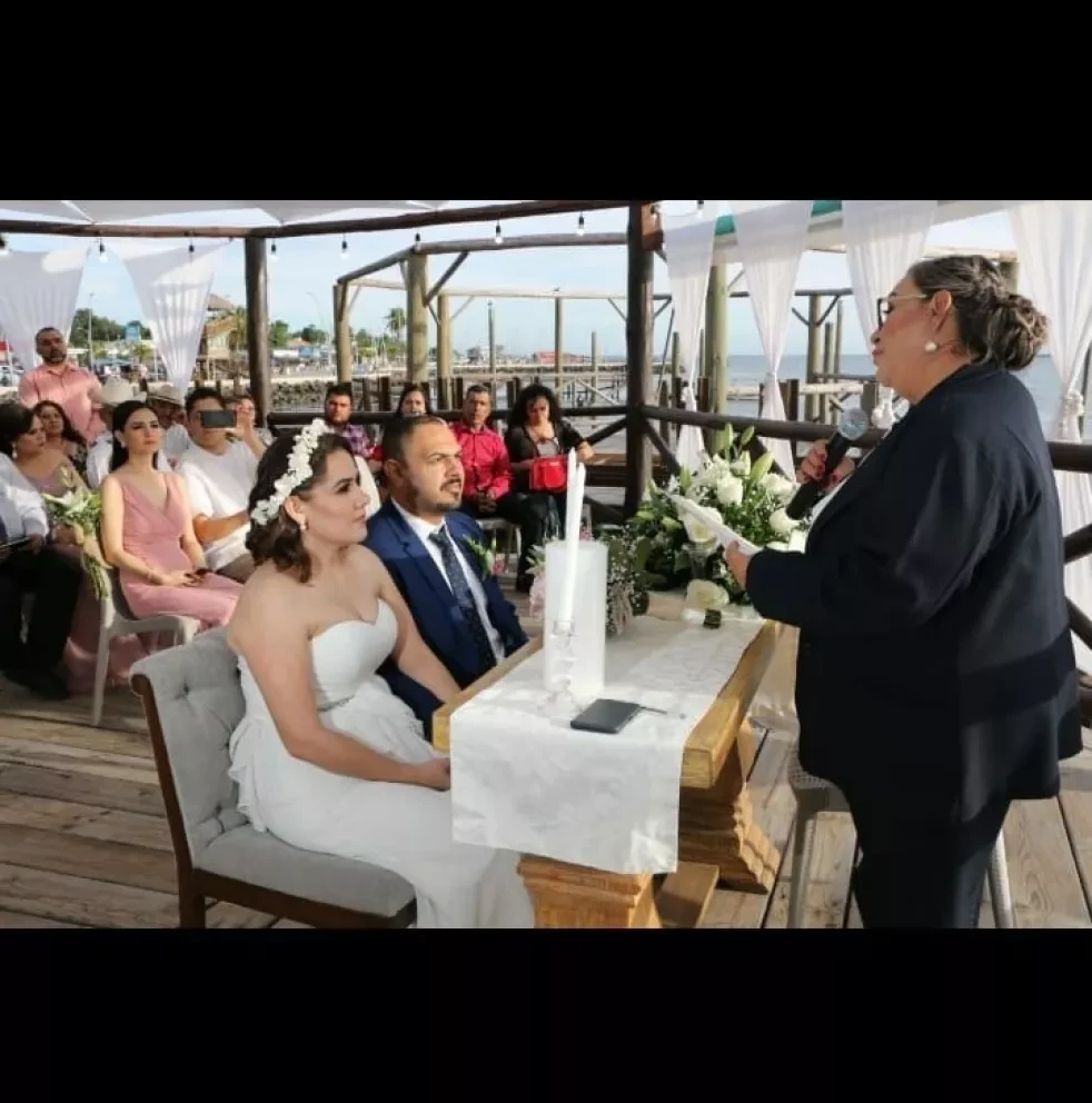Dora Elena, la famosa juez de Altata ofició la última boda