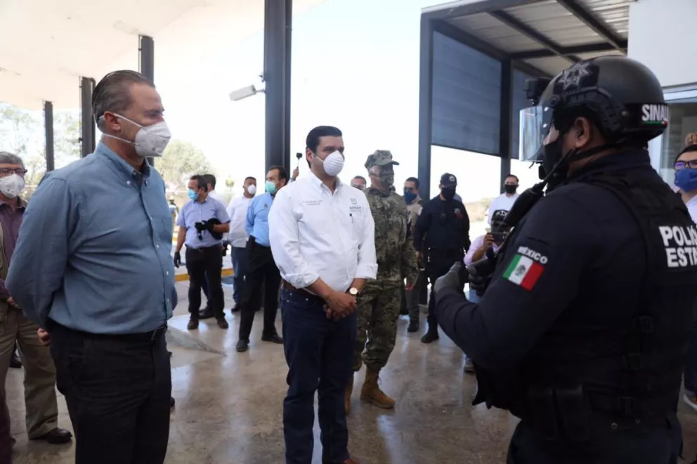 Gobernadores de Sinaloa y Nayarit  fortalecen sus fronteras contra COVID-19