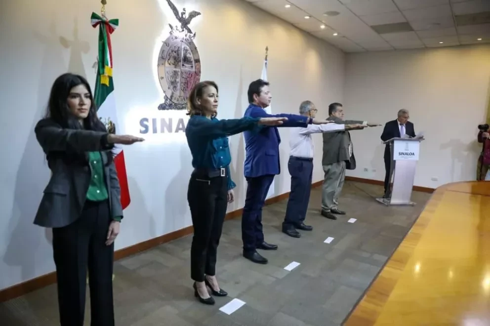 Toman protesta a más funcionarios del gobierno de Rocha Moya