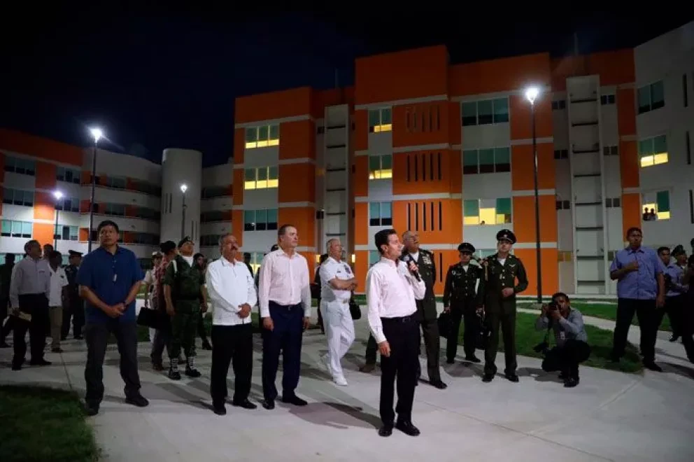 Con militares última visita de Peña Nieto a Sinaloa