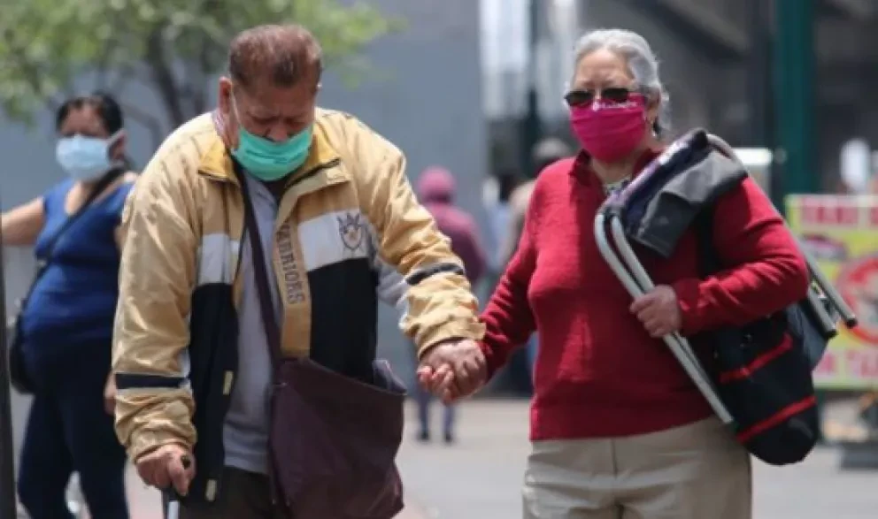 ¿Eres adulto mayor? Te marcarán por vacuna contra Coronavirus