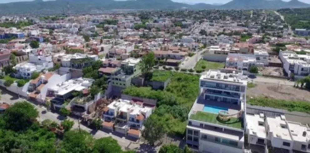 ¿Buscas casa en Alturas del Sur? 2 opciones