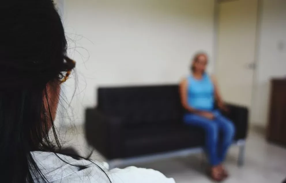 El miedo a estar sola me retuvo en una relación abusiva: ‘Ana’