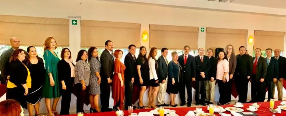 Crean Asociación de Profesionistas Egresados Amigos de la Universidad Autónoma de Occidente