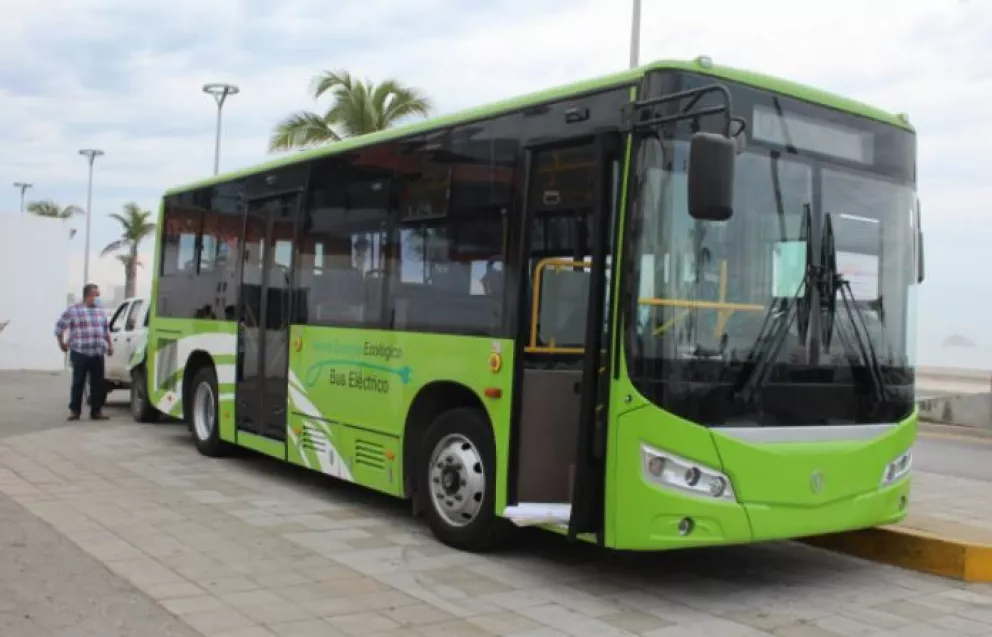 Arrancan pruebas del autobús eléctrico en Mazatlán